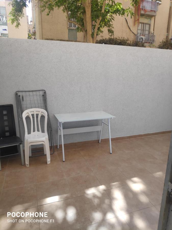 Ferienwohnung סוויטה של אלון Arad Exterior foto