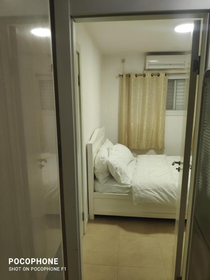 Ferienwohnung סוויטה של אלון Arad Exterior foto